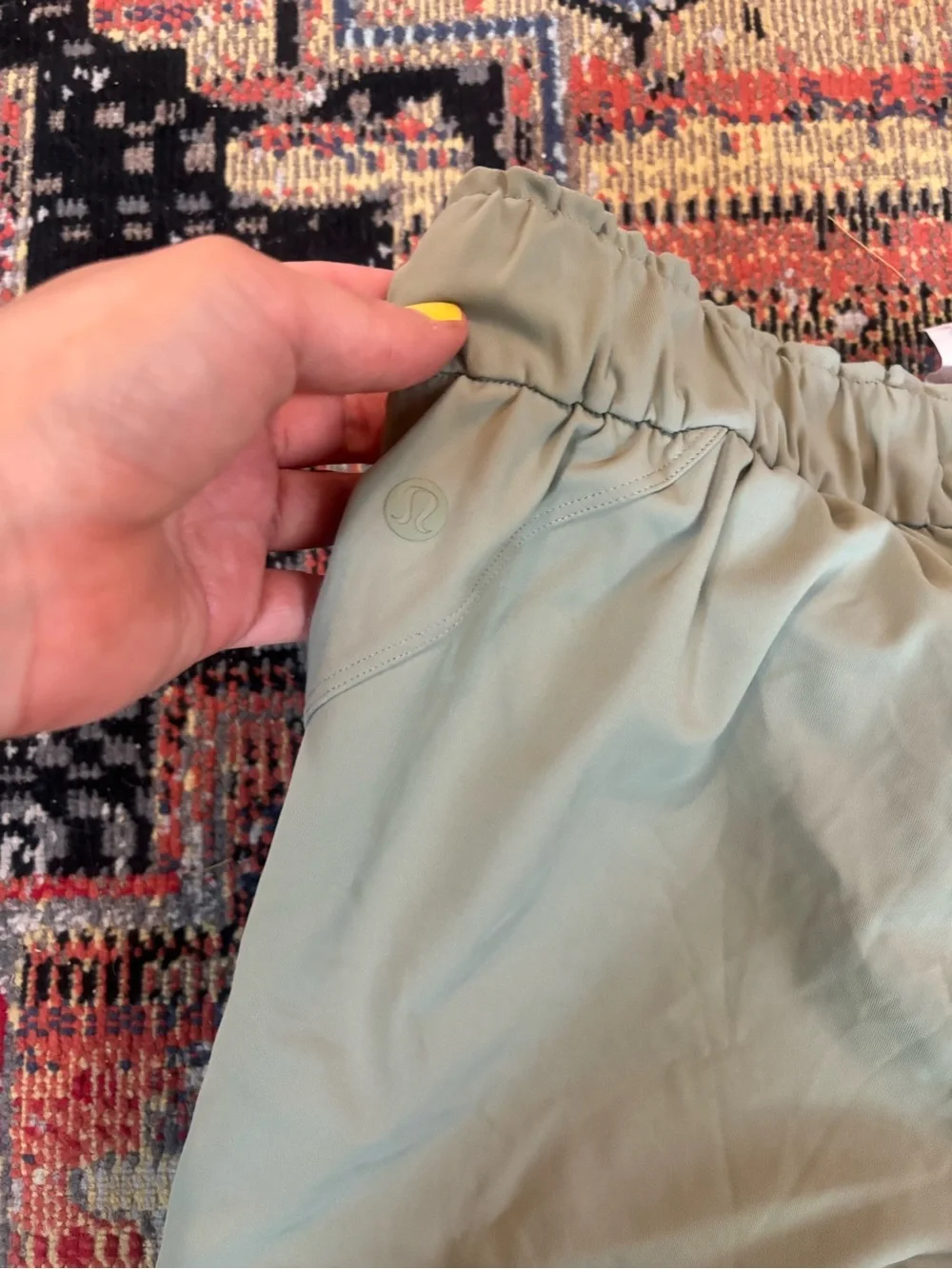 Lululemon keep moving 7/8 pant, size 8